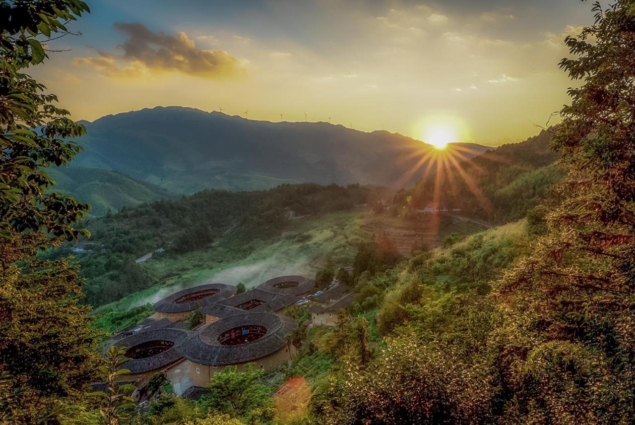 Nanjing Tulou Yunshuiyao Sheying Homestay מראה חיצוני תמונה
